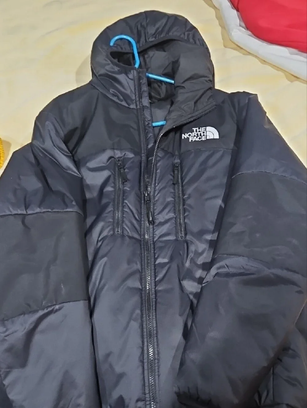 The North Face Men’s Black Puffy Hooded Insulated Jacket